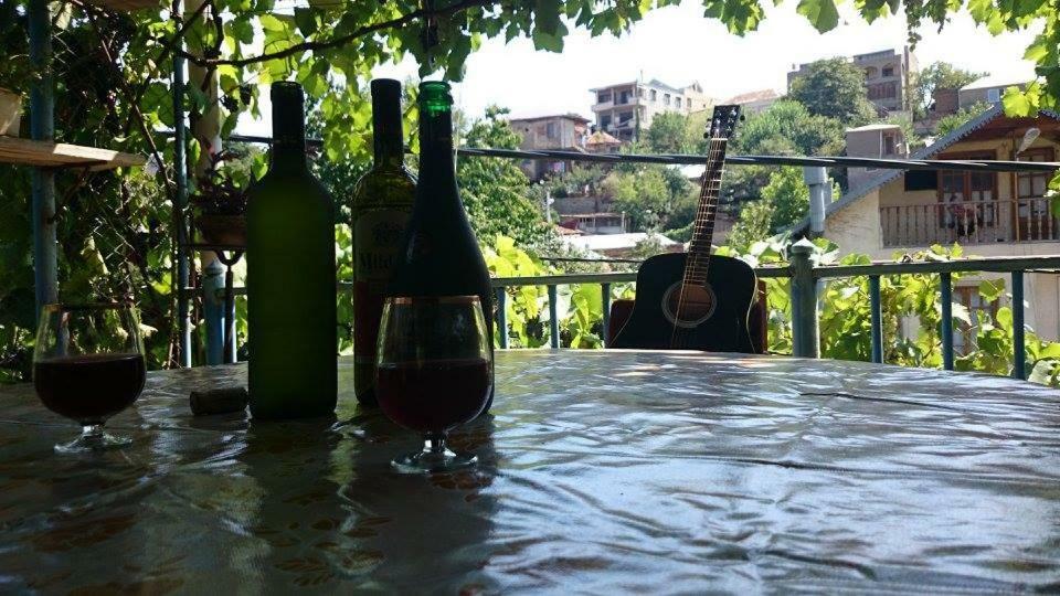 Alex'S Cosy Guesthouse Tbilisi Exterior foto